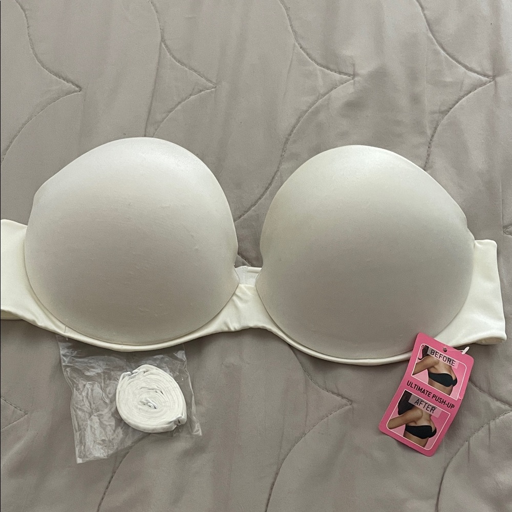 NWT MAIDENFORM 36A Strapless Convertible Padded Bra